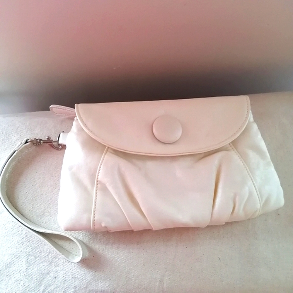Cream White Clutch Purse With Strap Poofy Soft Material Formal Evening Wristlet